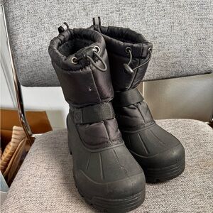 Northside Charcoal Snow Boots